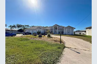 2124 Cornwallis Pkwy, Cape Coral, FL 33904 - Photo 1