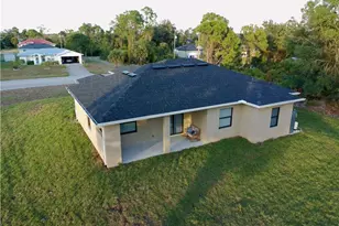 810 Sentinela Blvd, Lehigh Acres, FL 33974 - Photo 29