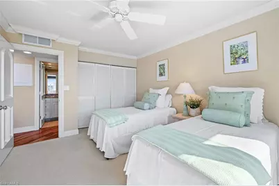 4001 Gulf Shore Blvd N #1205, Naples, FL 34103 - Photo 21