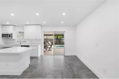 2564 Poinciana St, Naples, FL 34105 - Photo 19