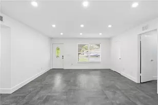 2564 Poinciana St, Naples, FL 34105 - Photo 11