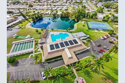 17 Saint Raphael Dr, Naples, FL 34112 - Photo 1