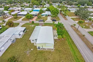 17 Saint Raphael Dr, Naples, FL 34112 - Photo 35