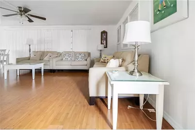 17 Saint Raphael Dr, Naples, FL 34112 - Photo 5