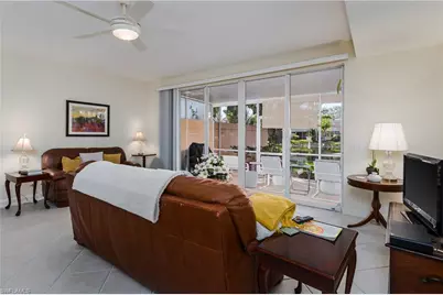 5353 Cove Cir, Naples, FL 34119 - Photo 19