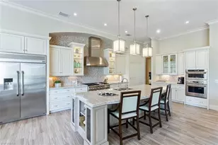 6376 Burnham Rd, Naples, FL 34119 - Photo 11