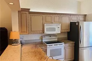 841 Tanbark Dr, Naples, FL 34108 - Photo 3