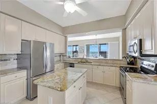 689 Vintage Reserve Cir, Naples, FL 34119 - Photo 11