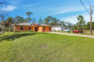2167 Della Dr, Naples, FL 34117 - Photo 3