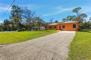 2167 Della Dr, Naples, FL 34117 - Photo 5