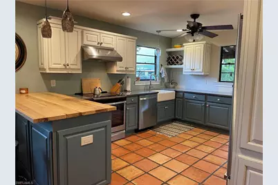 5825 Dogwood Way, Naples, FL 34116 - Photo 7