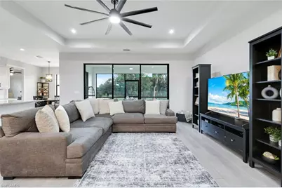 763 35th Ave NW, Naples, FL 34120 - Photo 7