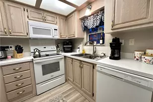 20311 Cumberland Ct, Estero, FL 33928 - Photo 11