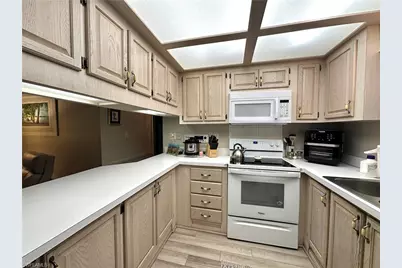 20311 Cumberland Ct, Estero, FL 33928 - Photo 7