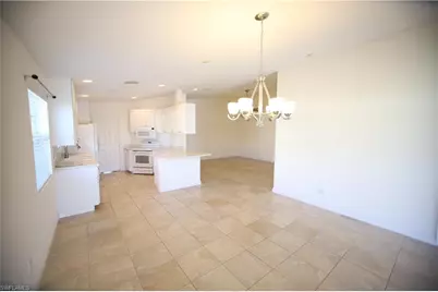 7558 Rozzini Ln, Naples, FL 34114 - Photo 9