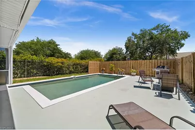 1280 22nd Ave N, Naples, FL 34103 - Photo 27