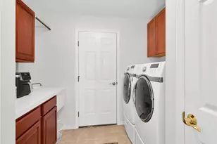 10032 Majestic Ave, Fort Myers, FL 33913 - Photo 29