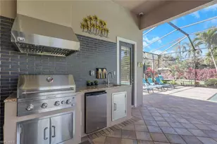 5865 Hammock Isles Cir, Naples, FL 34119 - Photo 15