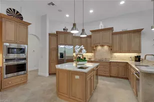 5865 Hammock Isles Cir, Naples, FL 34119 - Photo 3