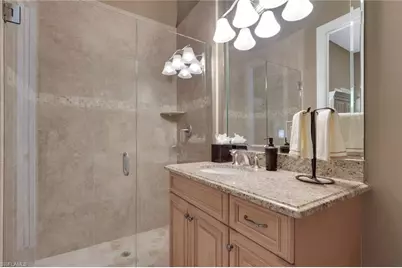 5865 Hammock Isles Cir, Naples, FL 34119 - Photo 23