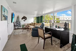 101 Pago Pago Dr E, Naples, FL 34113 - Photo 17