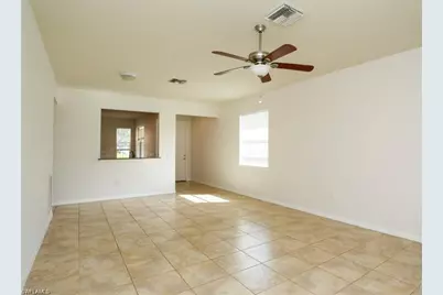 8482 Karina Ct, Naples, FL 34114 - Photo 5