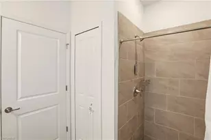 14550 Cantabria Dr, Fort Myers, FL 33905 - Photo 25