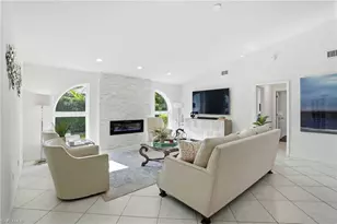 12521 Woodtimber Ln, Fort Myers, FL 33913 - Photo 7