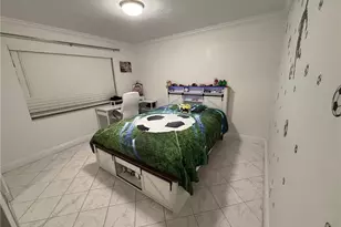 4220 Looking Glass Ln, Naples, FL 34112 - Photo 17