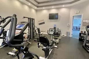 29 High Point Cir E, Naples, FL 34103 - Photo 11