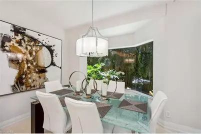 173 Colonade Cir #1401, Naples, FL 34103 - Photo 5