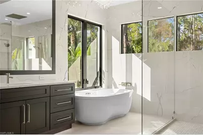 5000 Palmetto Woods Dr, Naples, FL 34119 - Photo 33