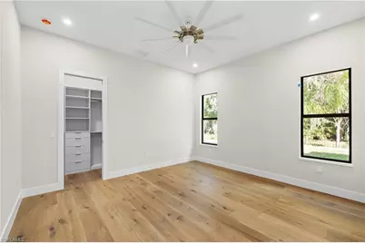 5000 Palmetto Woods Dr, Naples, FL 34119 - Photo 27