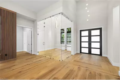 5000 Palmetto Woods Dr, Naples, FL 34119 - Photo 11