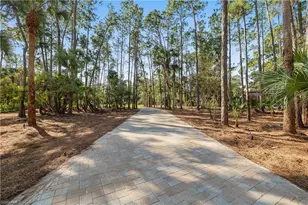 5000 Palmetto Woods Dr, Naples, FL 34119 - Photo 41