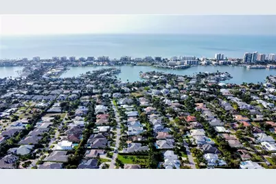 3150 Binnacle Dr #210, Naples, FL 34103 - Photo 3