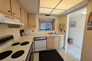 3150 Binnacle Dr, Naples, FL 34103 - Photo 9