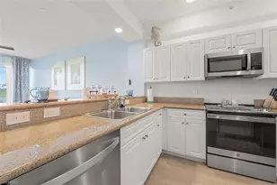 7915 Mahogany Run Ln, Naples, FL 34113 - Photo 15