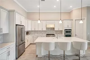 9574 Everglades Dr, Naples, FL 34120 - Photo 13