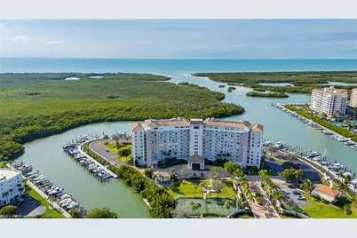 13105 Vanderbilt Dr #306, Naples, FL 34110 - Photo 17