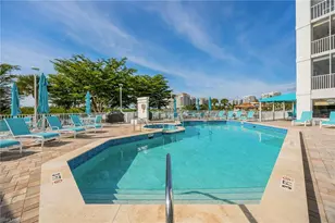 13105 Vanderbilt Dr, Naples, FL 34110 - Photo 21