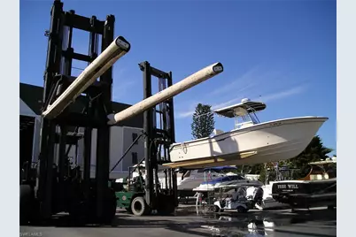 891 10th St S, Naples, FL 34102 - Photo 5