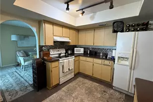 1405 SE 34th Terrace, Cape Coral, FL 33904 - Photo 17