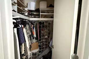 1405 SE 34th Terrace, Cape Coral, FL 33904 - Photo 7