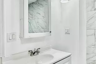 826 Wiggins Pass Rd, Naples, FL 34110 - Photo 15