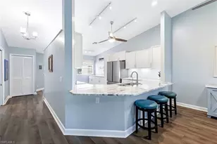 524 Lake Louise Cir, Naples, FL 34110 - Photo 13