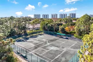 524 Lake Louise Cir, Naples, FL 34110 - Photo 33