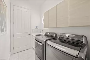 15855 Secoya Reserve Cir, Naples, FL 34110 - Photo 17