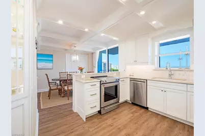 10691 Gulf Shore Dr #802, Naples, FL 34108 - Photo 5