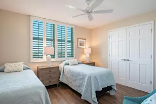 10691 Gulf Shore Dr, Naples, FL 34108 - Photo 11